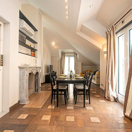Real Italian Estate - Penthouse Appartement Genua Buitenkant foto