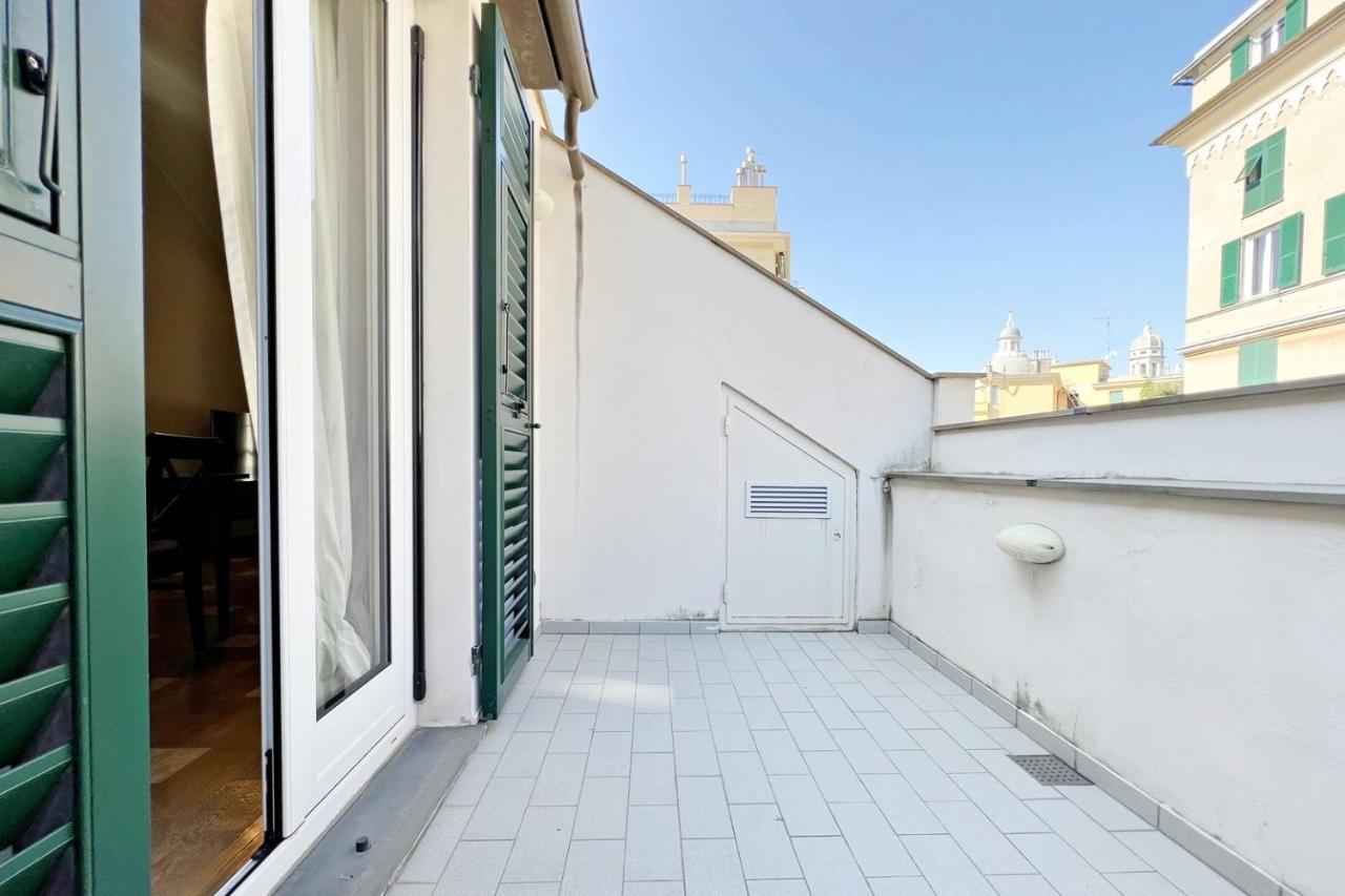 Real Italian Estate - Penthouse Appartement Genua Buitenkant foto