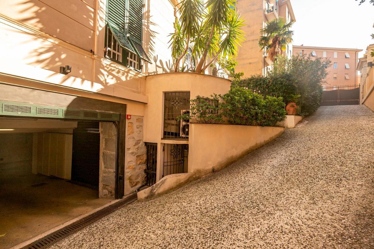 Real Italian Estate - Penthouse Appartement Genua Buitenkant foto